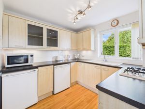 Kitchen- click for photo gallery